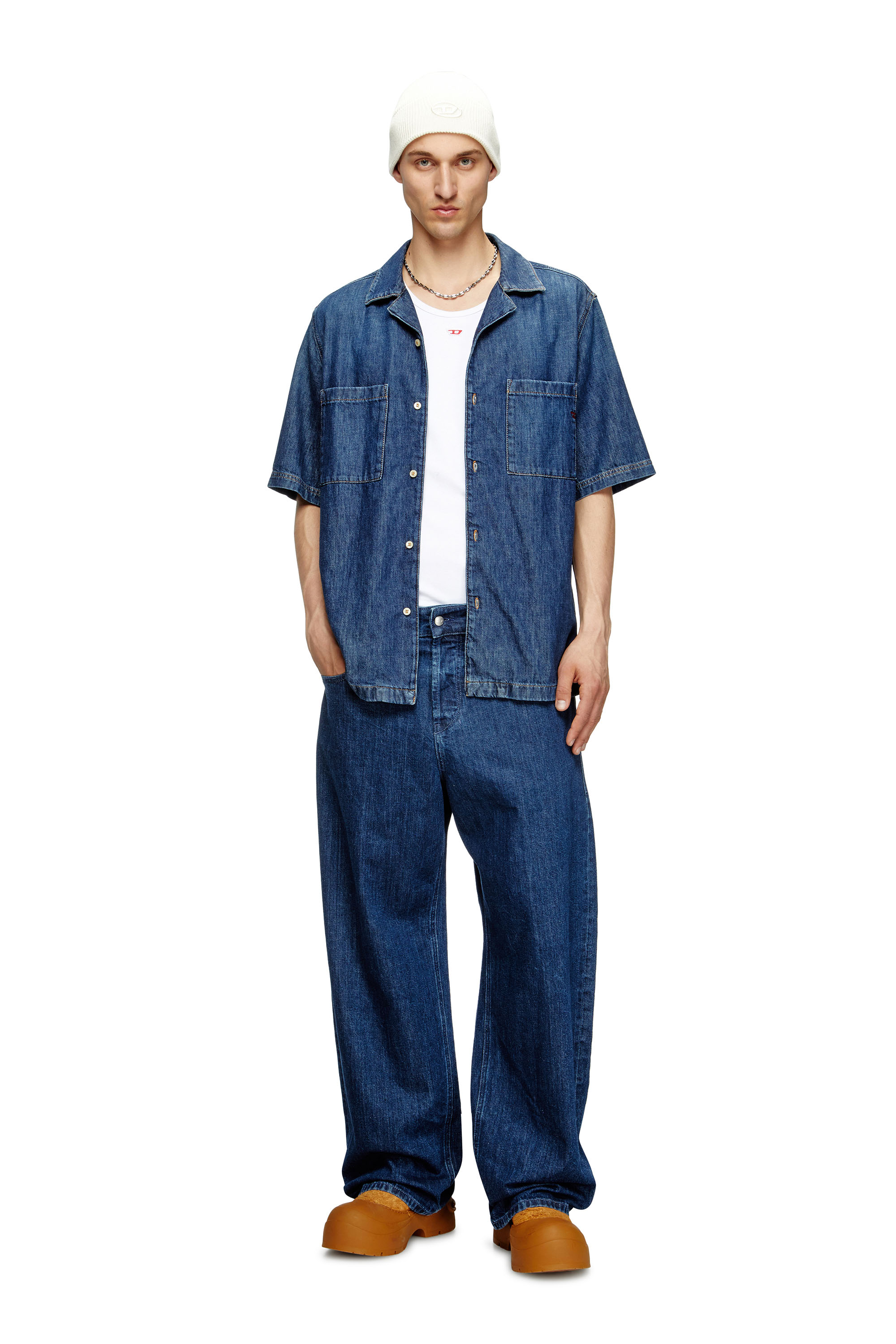 Diesel - D-PAROSHORT, Male's Bowling shirt in denim in ダークブルー - 2